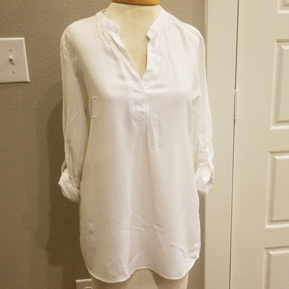 Flowy White V Neck Shirt